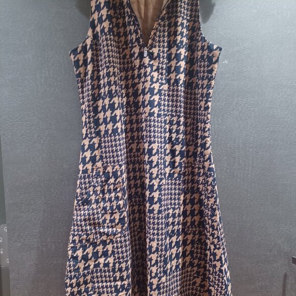 PETER MILLAR GOLF DRESS - Picture 1 of 2